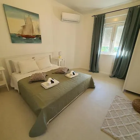 Vitoria Apartment 2 Mali Losinj Exterior photo